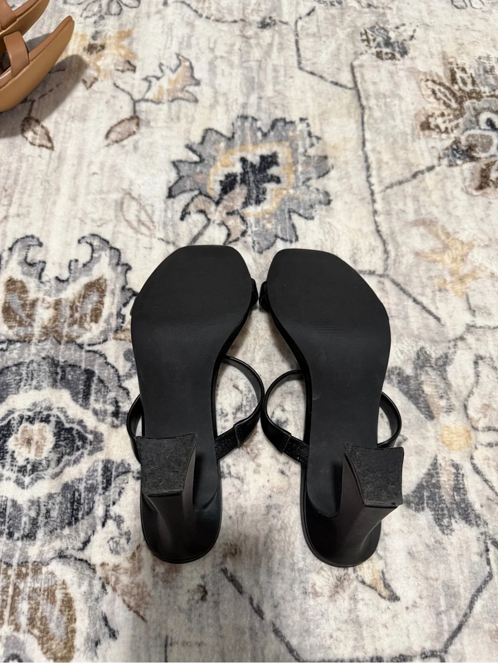 DV by Dolce Vita chic black